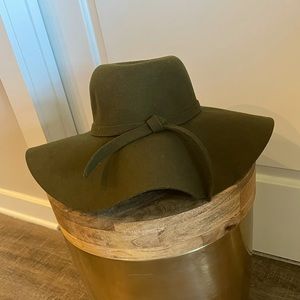 Women's Olive Green Wool Felt Floppy Hat One Size
